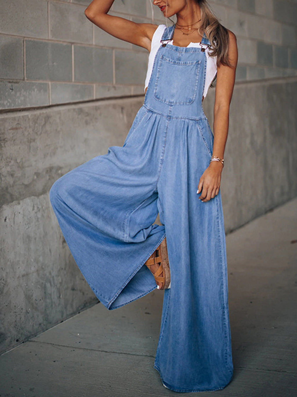Lotte – Chic Denim Jumpsuit - Image 1