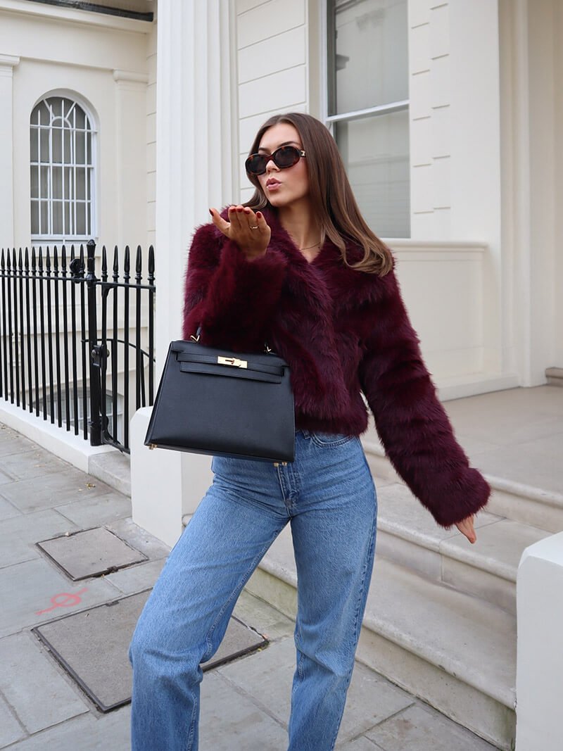 Women's faux fur jacket in a cropped style with an oversized collar - J&B; - 10 - Elvaroza.com