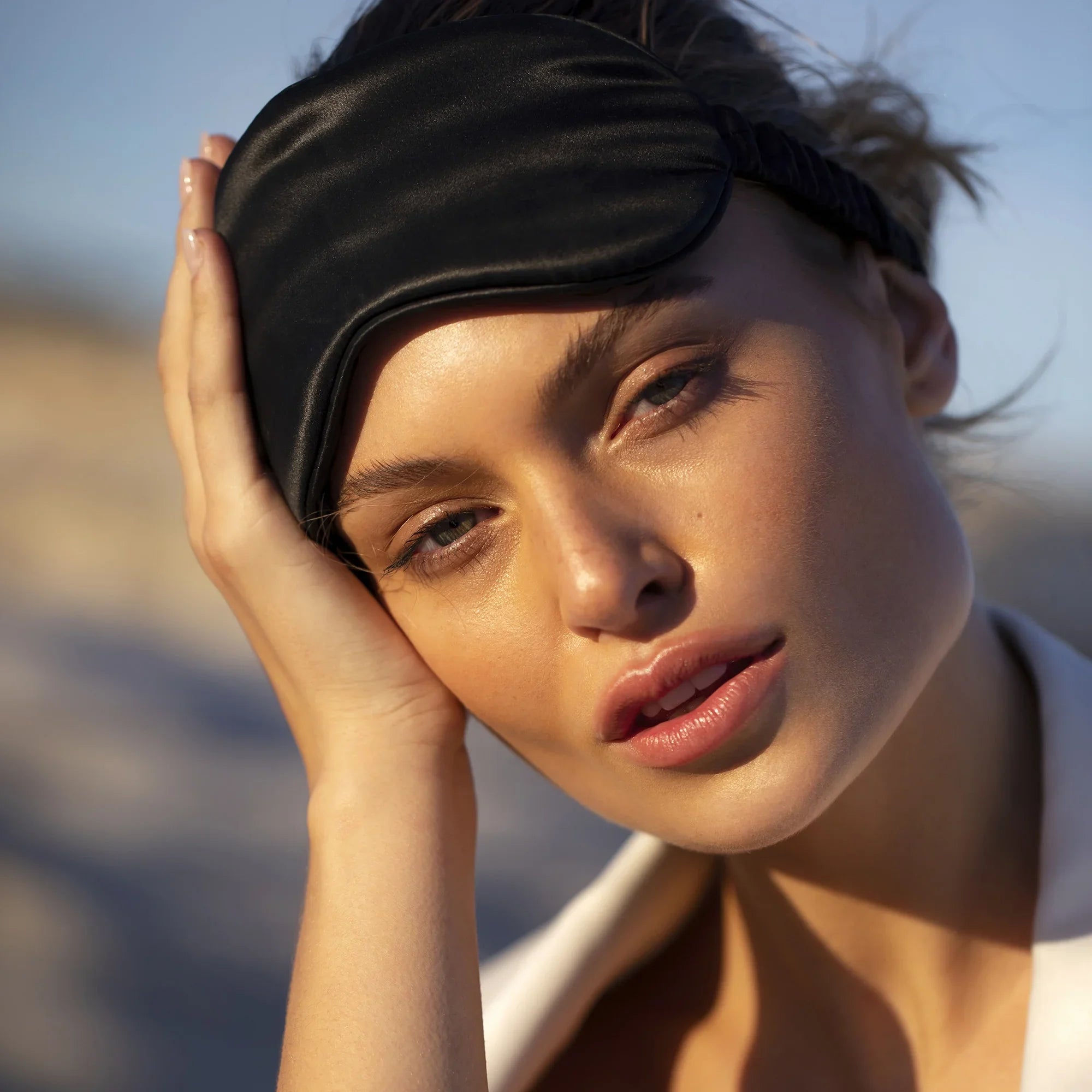 Luxury Sleep Mask – Ultimate Comfort for Restful Sleep - Image 4