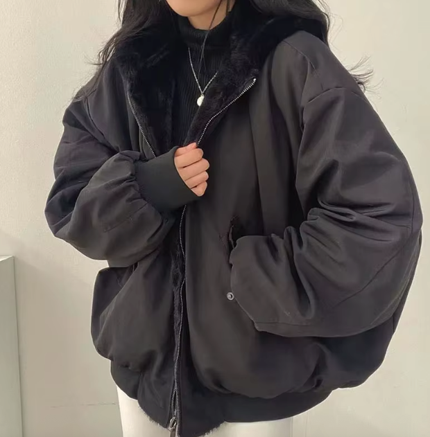 Oversized Down Jacket for Women with Soft Faux Fur Lining - J&B; - 7 - Elvaroza.com