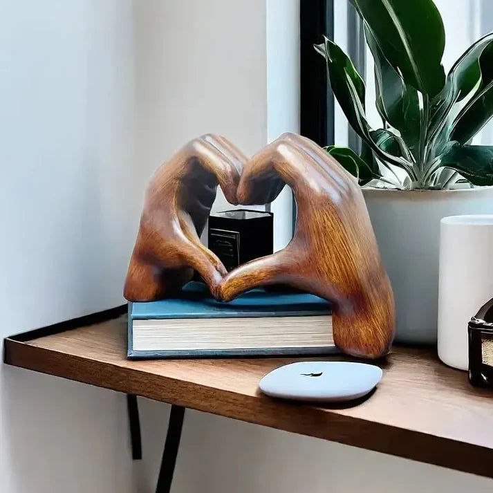 Heart-Shaped Hand Sculpture – Elegant Home Decor Piece - Image 5
