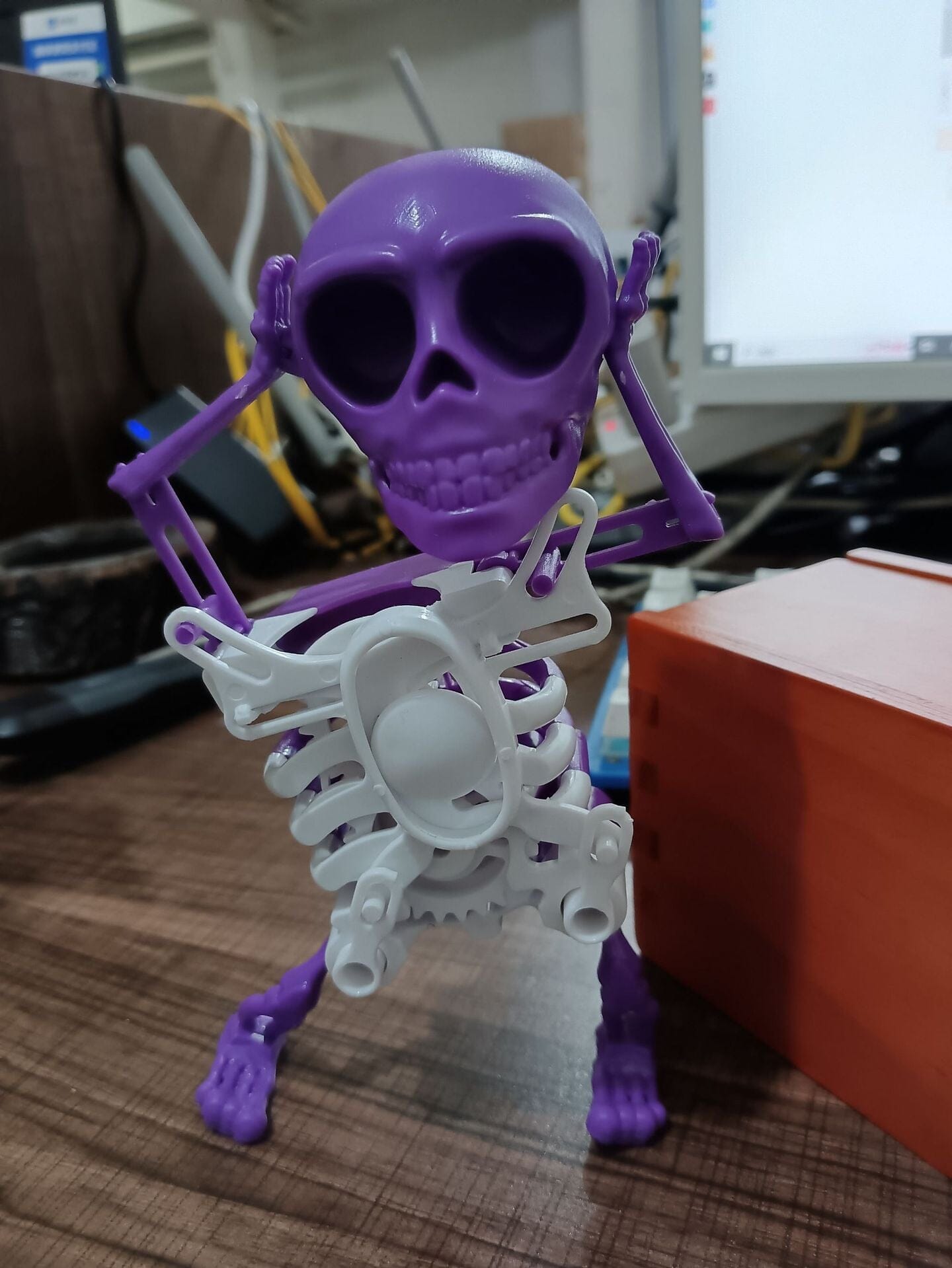 Fun Skeleton Toy – Engaging Interactive Playtime Companion - Image 13