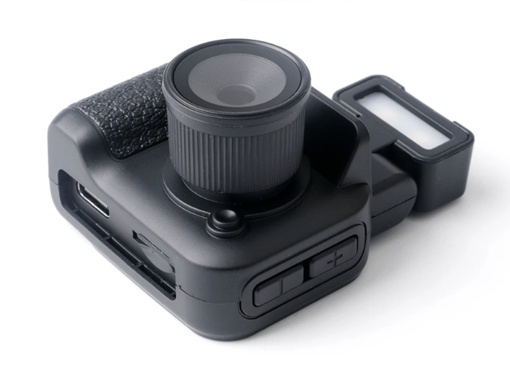 Compact Camera – Capture Every Moment with Precision - Image 1