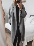 Women's coat in a relaxed fit with a double-breasted closure | E&R - 1 - Elvaroza.com