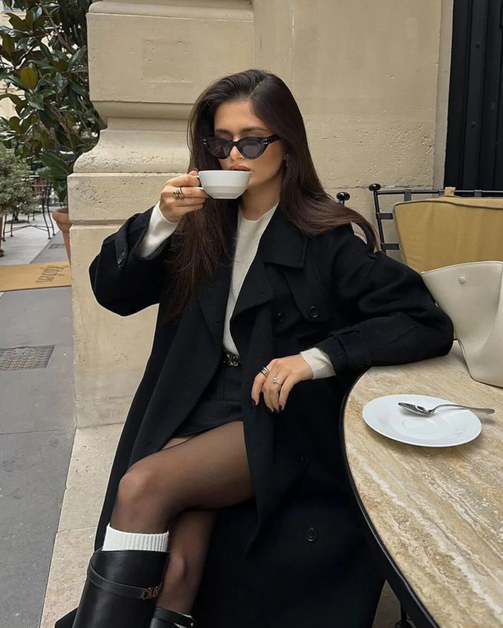 Long Women's Coat with Oversized Fit and Double-Breasted Closure | E&R - 7 - Elvaroza.com