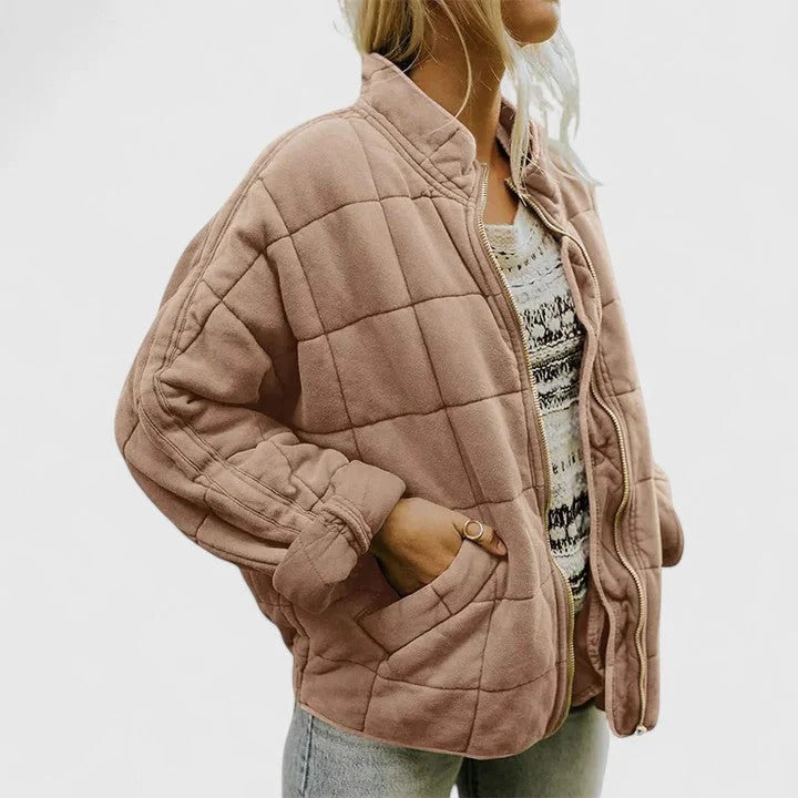 Quilted women's jacket with a relaxed fit and zipper | E&R - 4 - Elvaroza.com