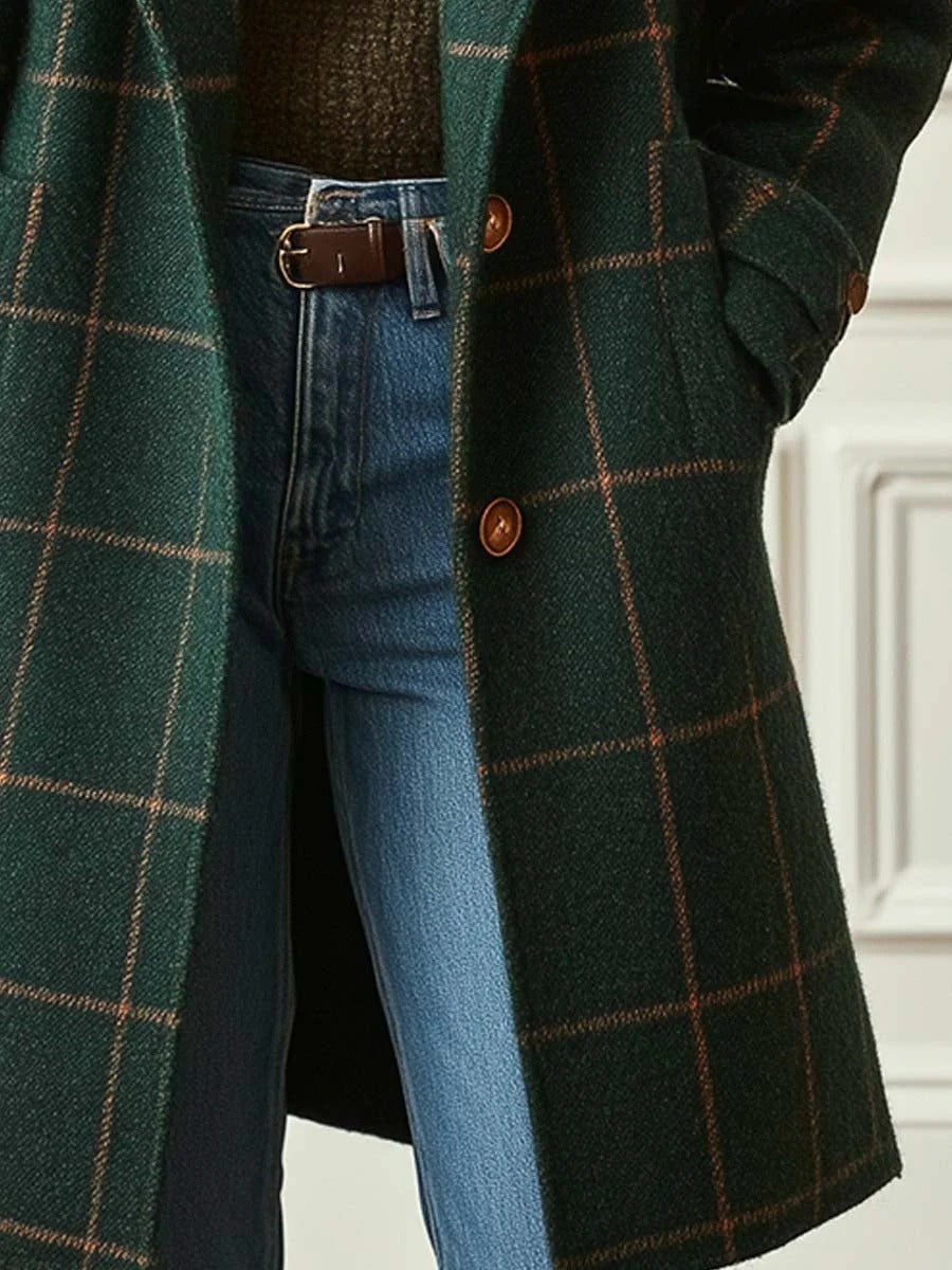 Plaid Women's Coat with Tailored Fit and Button Closure | E&R - 4 - Elvaroza.com