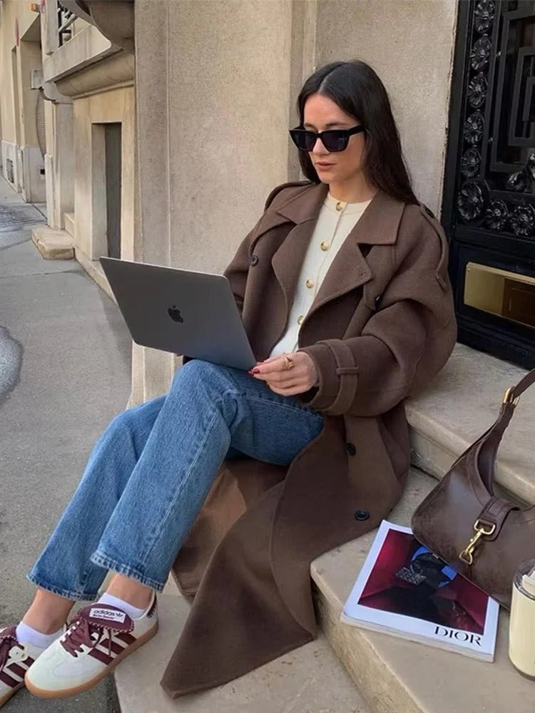 Long Women's Coat with Oversized Fit and Double-Breasted Closure | E&R - 5 - Elvaroza.com